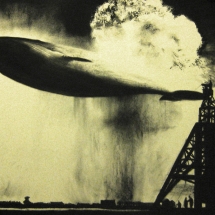 "Blauwal Hindenburg" Pastell, 70 x50 cm, 2018, von Bernd Wiedemann